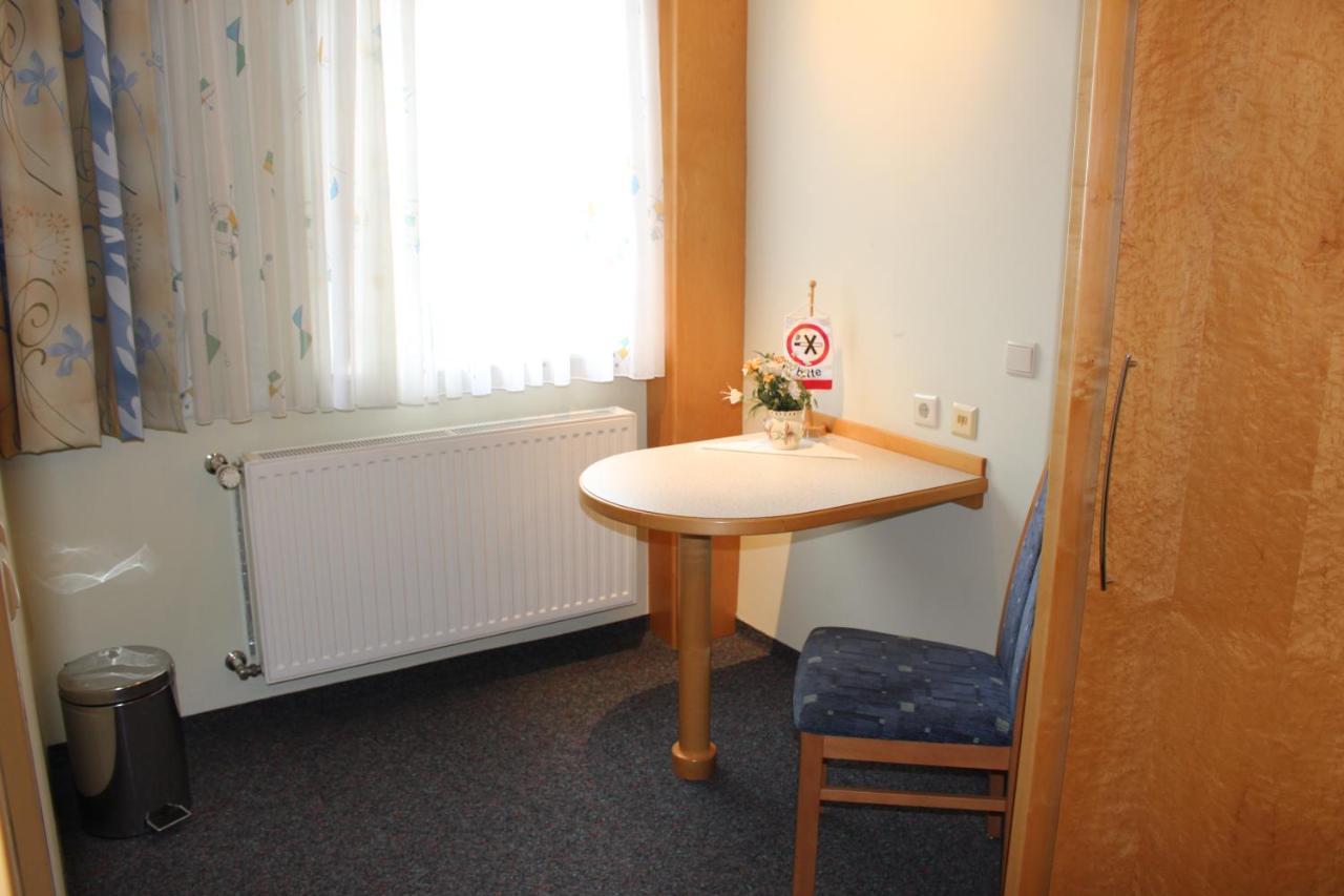 Pension Traude Graz Exteriör bild